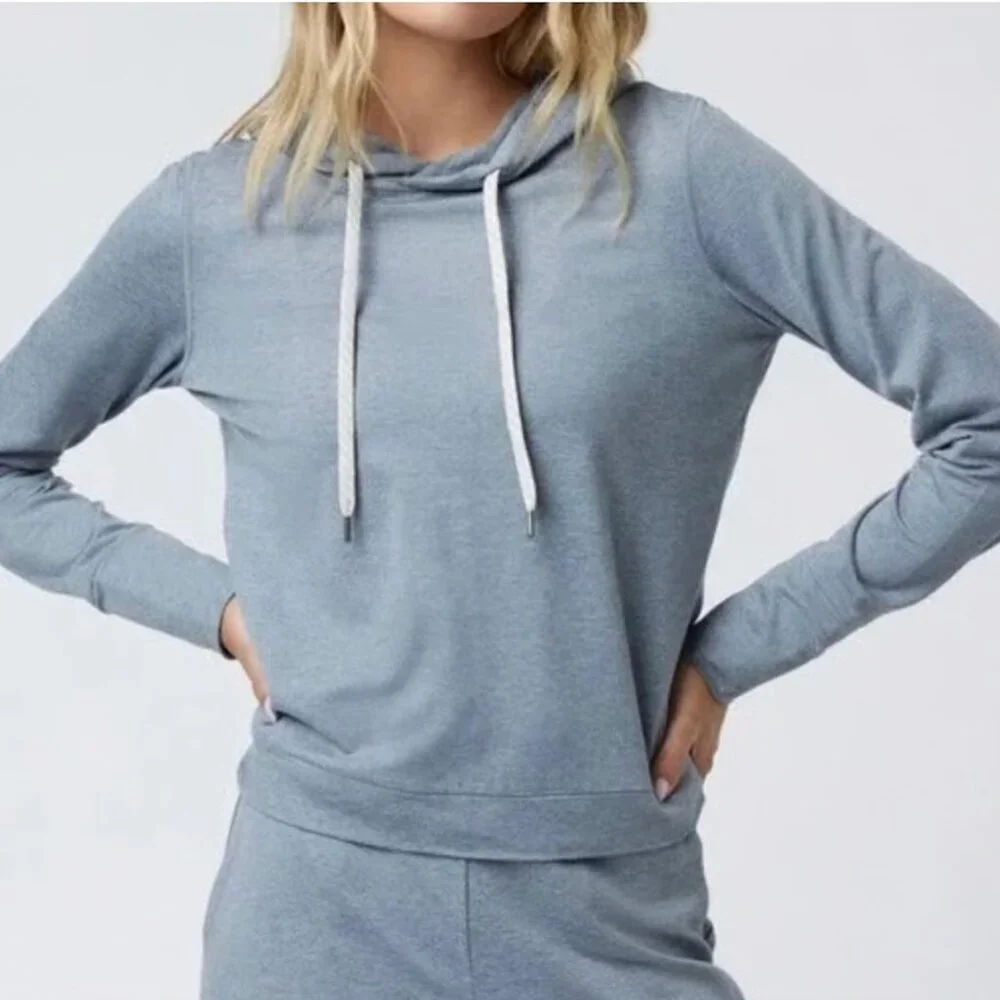 Vuori Halo Essential DreamKnit Performance Hoodie – Blue XS - Picture 1 of 5